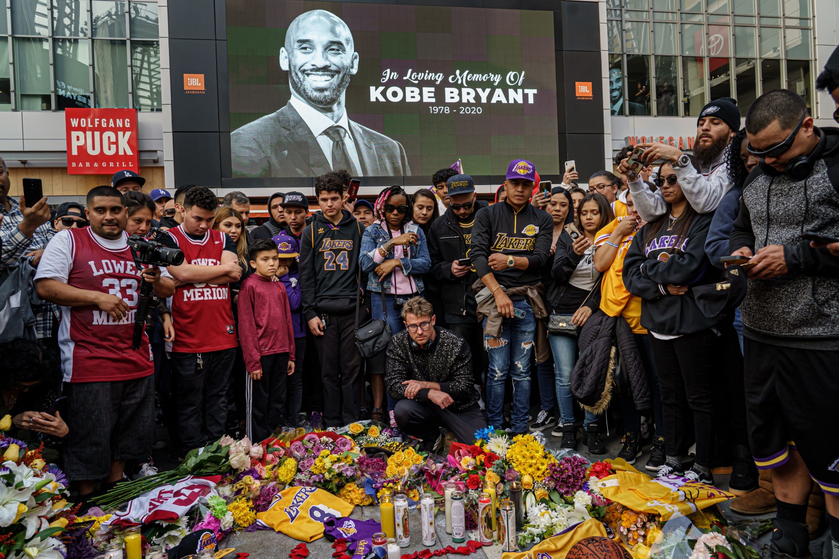 kobe bryant & his daughter gianna died in helicopter crash